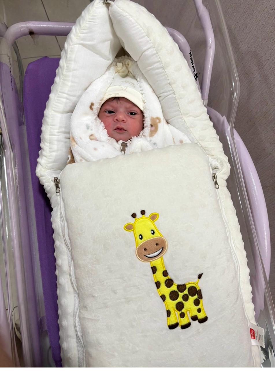 A healthy newborn at Dr. Anam Ghani's clinic, Gurugram, safe pregnancy care from the start